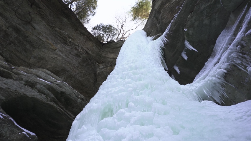 Looking up the frozen waterfall at Wildcat Canyon at Starved Rock State Park.