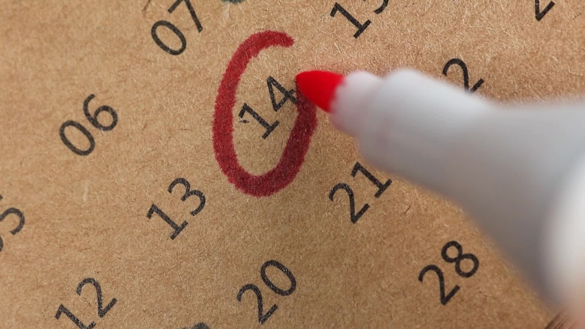 Close-up, the marker marks the day on the calendar | Shutterstock HD Video #1093484623