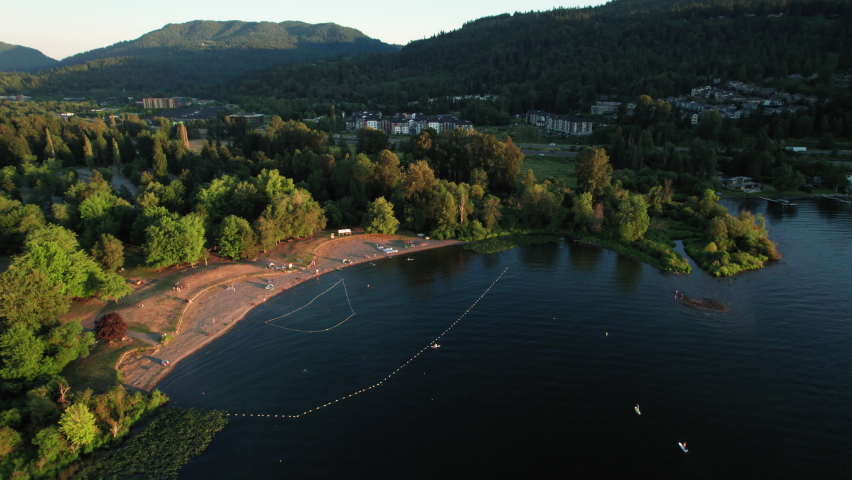 Lake Sammamish State Park Beach in issaquah Washington