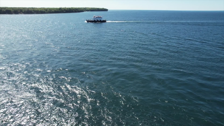 The Washington Island Car Ferry crosses the Porte des Morts Strait between the island and the Door County mainland located between the bay of Green Bay and Lake Michigan.