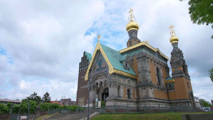Mathildenhöhe russian orthodox chapel Darmstadt germany with Hochzeitsturm wedding tower and fountain art nouveau steady gimbal close shot 4k on a sunny day