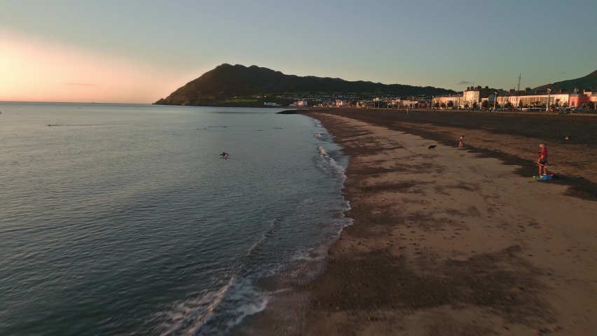 Sunrise at the Bray seafront towards Bray Head