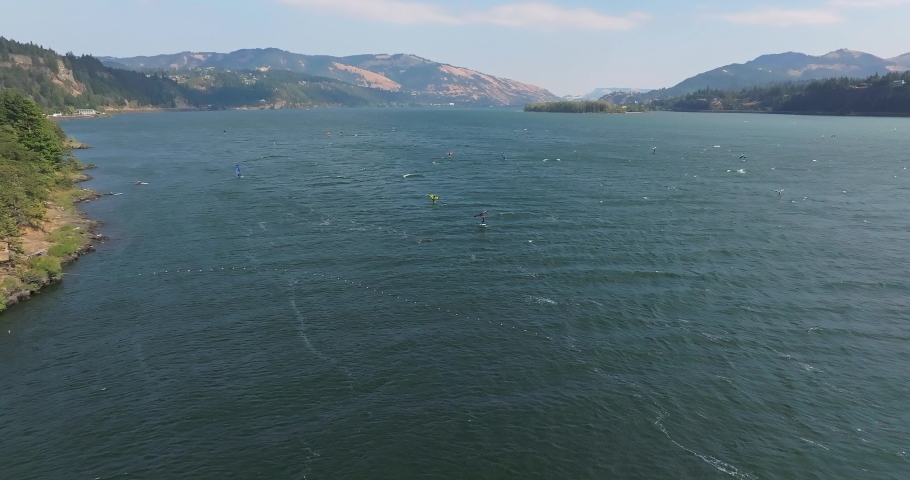 Kite Boarding Columbia River Gorge near Hood River Oregon