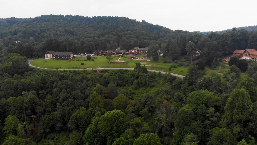 4K Drone Video of Mountainside Resort at Little Switzerland, NC on Summer Day