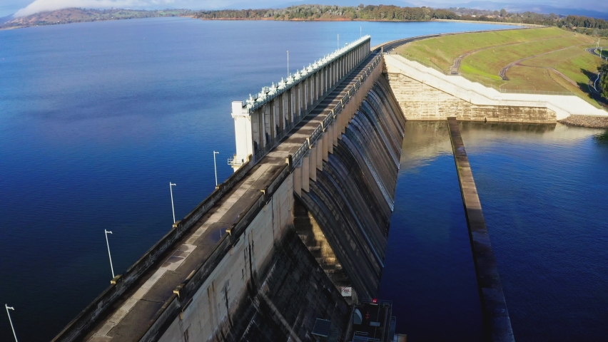 Hume Weir Dam heading South looking down over the top during sunrise.