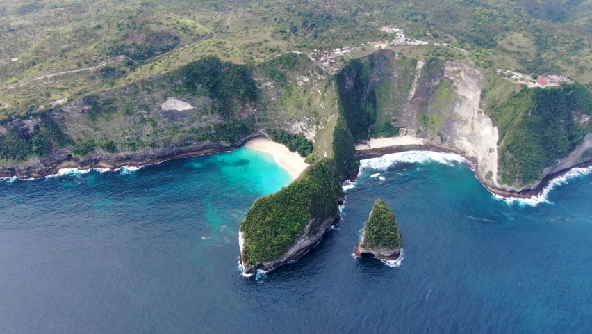 Beauty of Kelingking beach in Nusa Penida, birds eye view