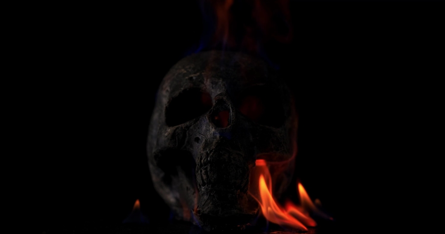 Skull burn in fire Full HD Video