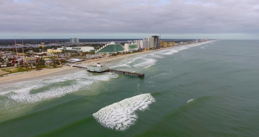 Daytona Beach Main Street Pier and Joe