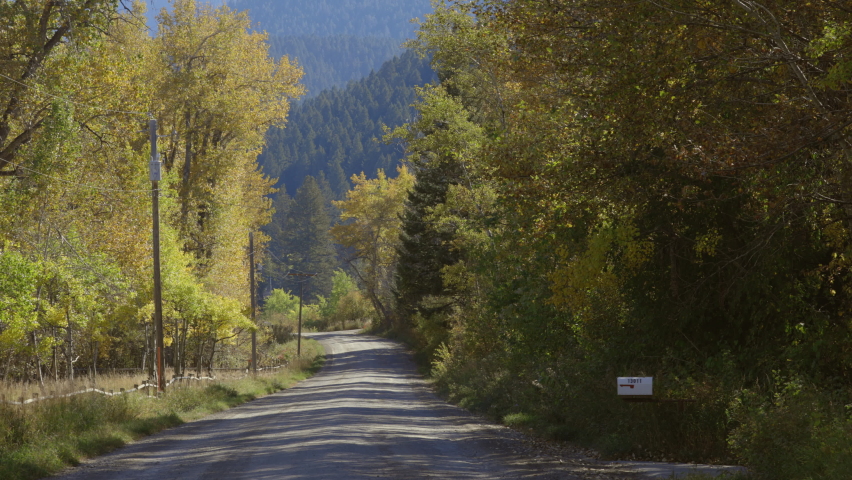Beautiful Fall Colors in Bozeman Montana 4K