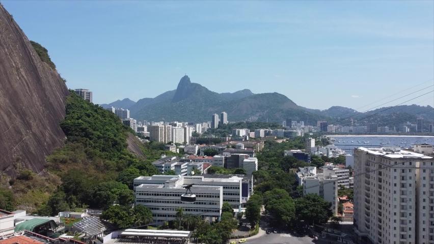 Cables Going up and down Sugarloaf Mountain aerial facing Christo the Redeemer
Rio de Janeiro, Brazil by Drone 4k
Aerial Nature + Travel
