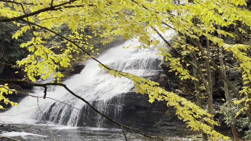 Video of a large waterfall at Dingmans Falls in Pennsylvania, United States. Video recorded on October 16th, 2022.
