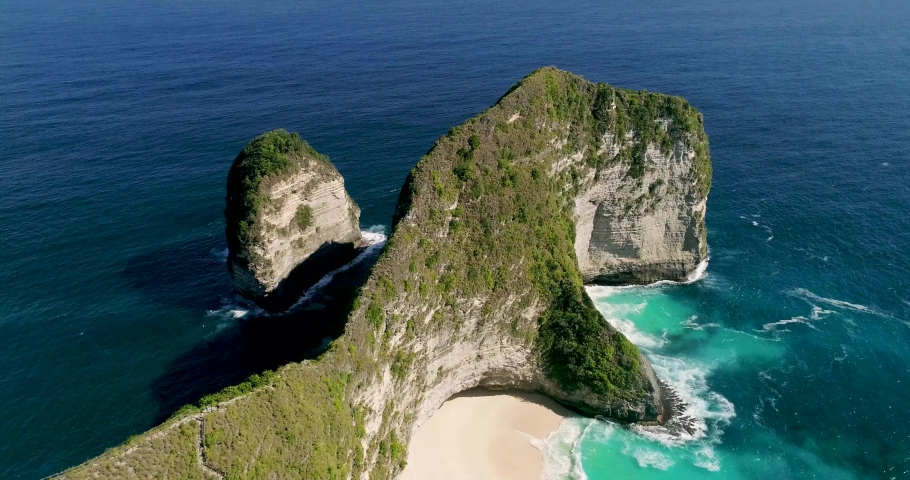 Nusa Penida, Bali, Indonesia. Manta Bay or Kelingking Beach on Nusa Penida Island, Bali. Nusa Penida is one of the most famous tourist attraction place to visit in Bali. Royalty-Free Stock Footage #1096693933