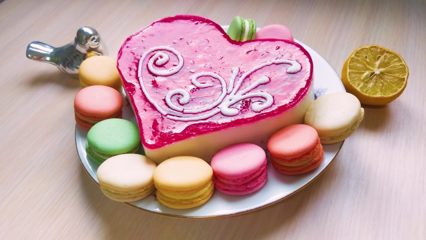 Heart cake for St. Valentine
