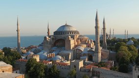 Aerial view of Hagia Sophia (Hagia Sophia Mosque) and Blue Mosque in Istanbul. 4K Video in Turkey - İnspire2 X7 Camera