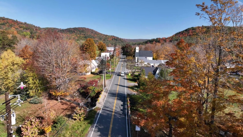 New England, Reading Vermont in Fall aerial push in