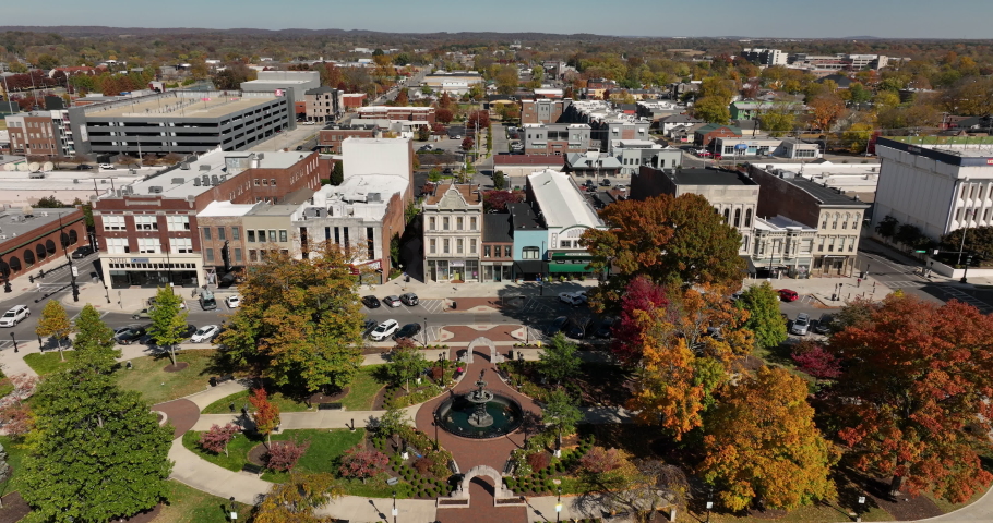 Town square and theater in Bowling Green Kentucky aerial view