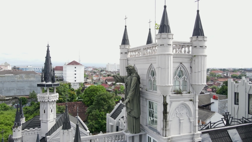 The building which is shaped like a castle, is in Yogyakarta. very classic, grand and historic. Many think of the Sayidan Church.