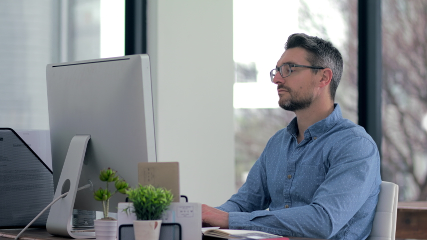 Black woman, leadership or business mentor on laptop for marketing data review, planning or consulting employee. Collaboration, teamwork or manager coaching employee on financial strategy research.