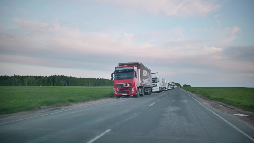 Queue at the border of trucks.