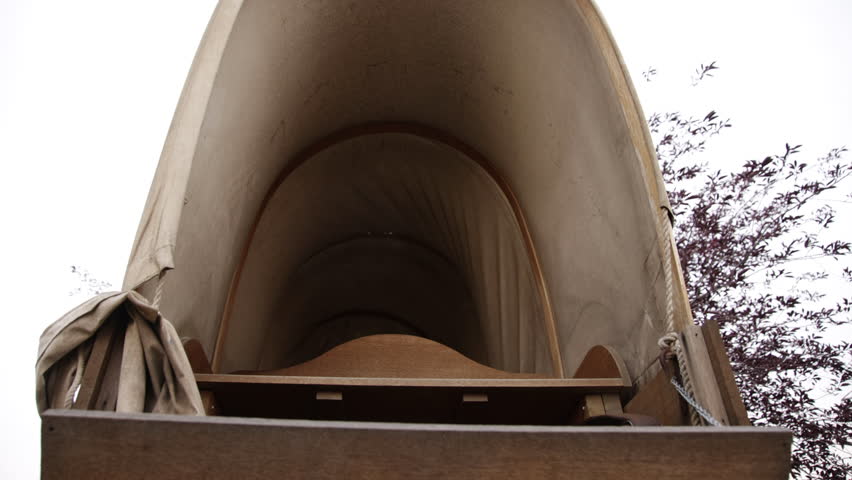 Covered wagon caravan for pilgrims and settlers in america