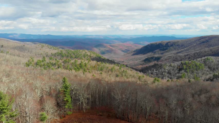 4K Aerial Drone Video of Lost Cove Cliffs on Blue Ridge Parkway near Linville, NC