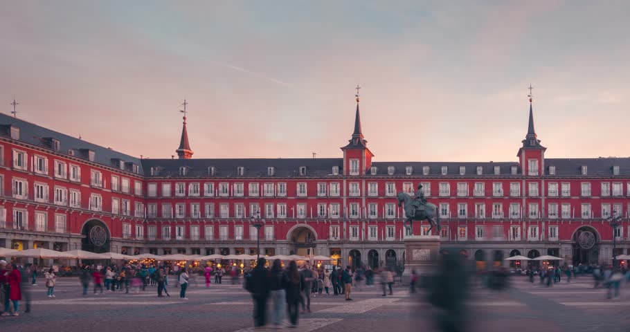 Madrid Plaza mayor main square during winter sunset day to night timelapse Royalty-Free Stock Footage #1098436397