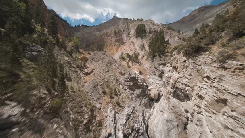 Flyover a canyon at Boscodon