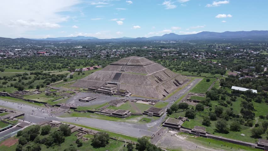 The Pyramid of the Sun is the largest building in Teotihuacan, and one of the largest in Mesoamerica. Royalty-Free Stock Footage #1098748149