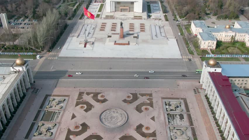 Бишкек ала тоо камера. Ala too square bishkek. ала тоо билдинг.
