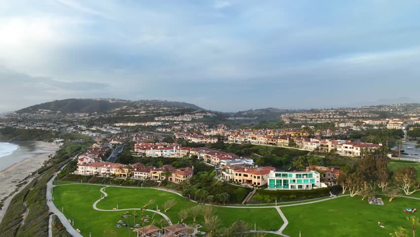 Drone shot of Laguna Niguel beach in CA.4k