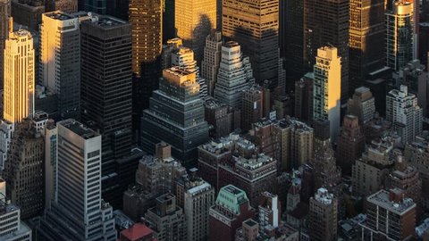 Стоковое видео: New York City urban buildings timelapsing view from sunset to night
