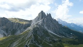Pan view of Dolomites 08