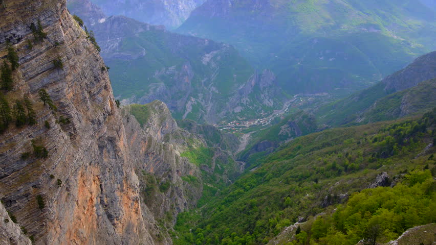 Aerial video of the Grlo Sokolovo canyon. A breathtaking sightseeing location in Montenegro