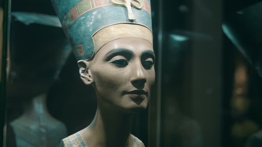 Plaster bust of Nefertiti is one of the exhibits of the tomb of pharaoh, a symbol of Ancient Egypt. Shot in motion. Closeup