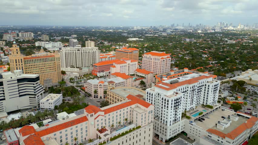 Aerial establishing shot Miami Coral Gables 4k