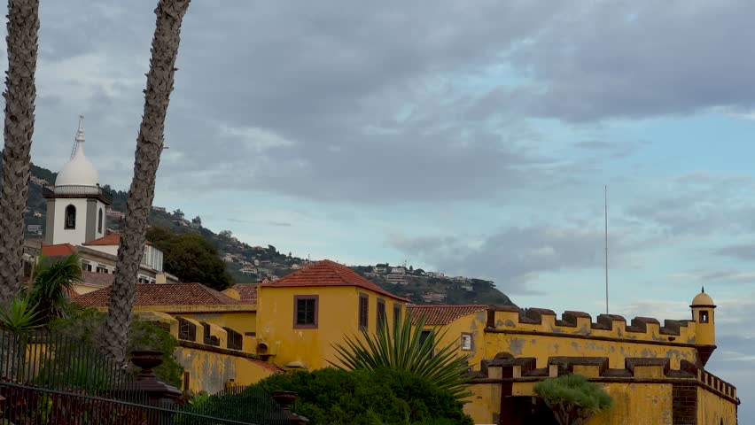 Funchal is the capital of Portugal