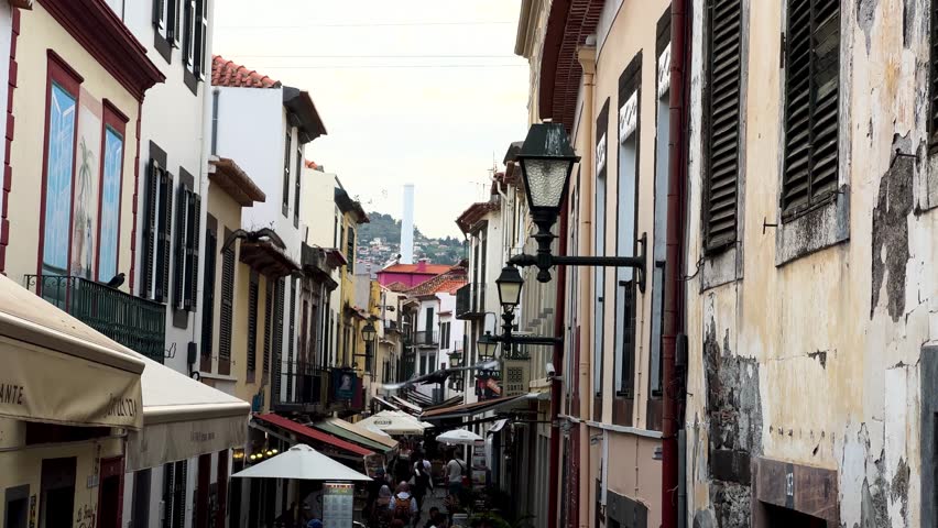 Funchal is the capital of Portugal