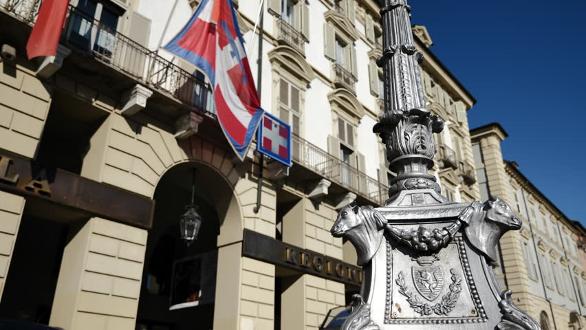 Turin, Piedmont - Walking through the historic center among the squares, the royal museums and the Mole Antonelliana