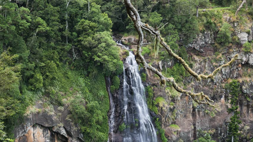 Moran falls lookout and waterfalls in the NESCO World Heritage–listed Gondwana Rainforests in the Lamington National Parks