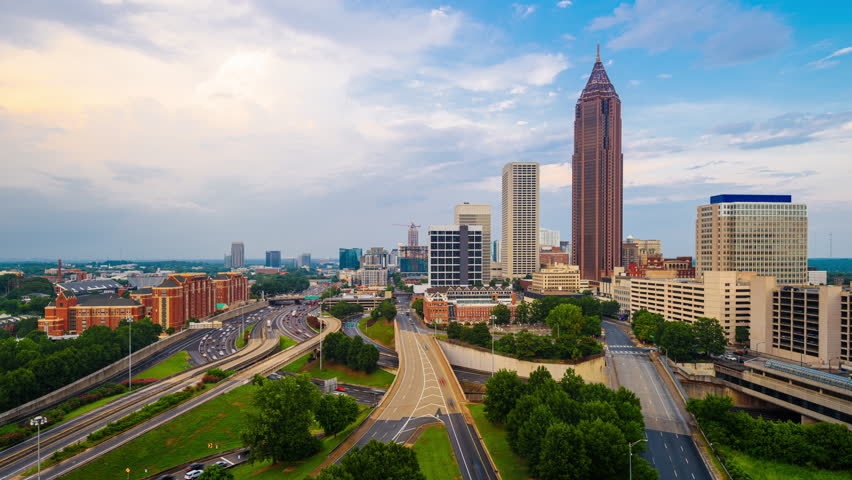 Atlanta, Georgia, USA downtown and midtown skyline.