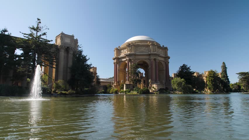 Palace of Fine Arts rotunda and columns on a pond with a fountain