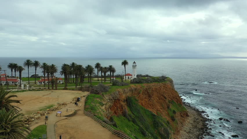 Approaching the Pointe Vincente Lighthouse by drone