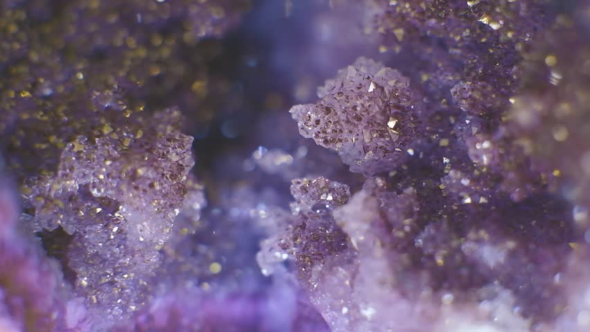Natural tiny quartz cluster 4K, natural amethyst cluster, Maroc quartz macro shot, gemstone, crystal