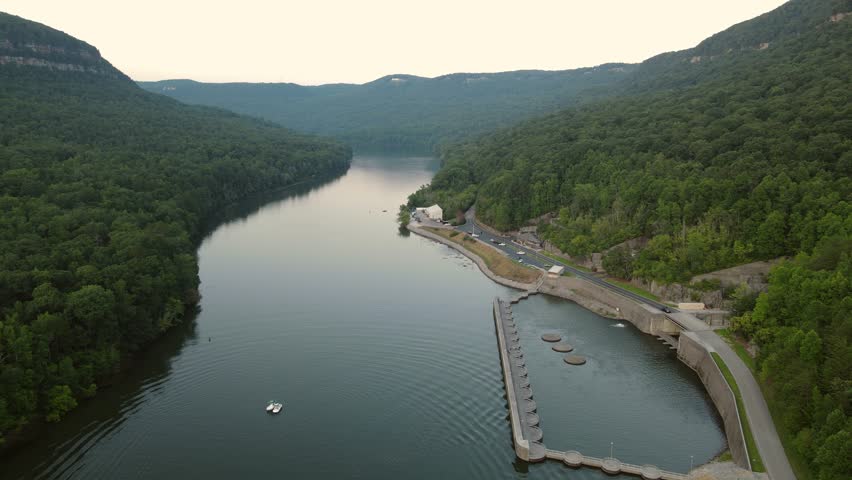 Tennessee river with Raccoon Mountain Reservoir discharge and pump station