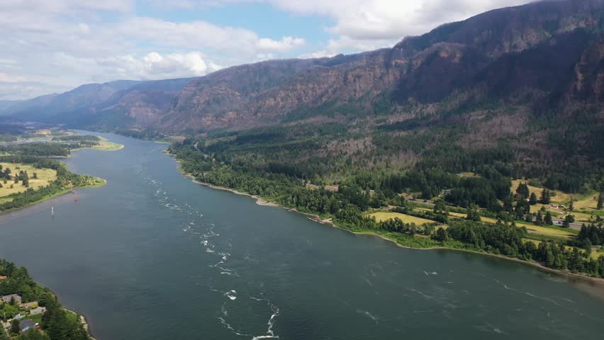 Aerial view of Columbia River Gorge in Washington and Oregon Pacific Northwest