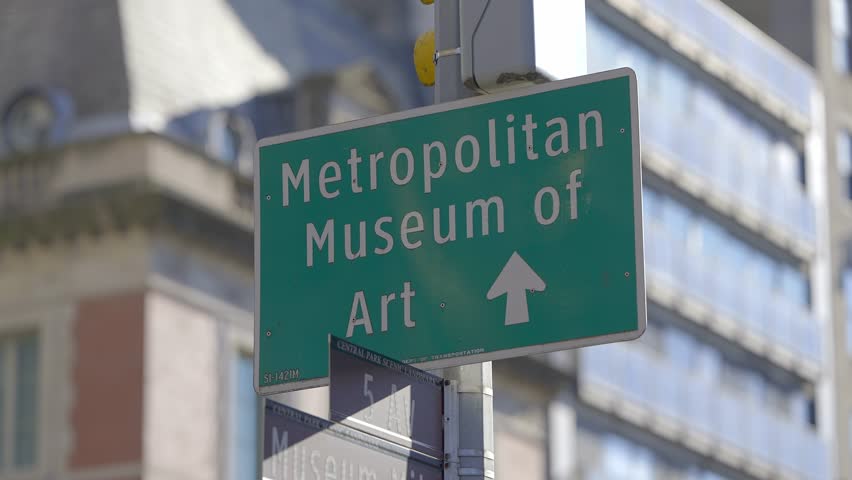 Direction sign to Metropolitan Museum in Manhattan - travel photography