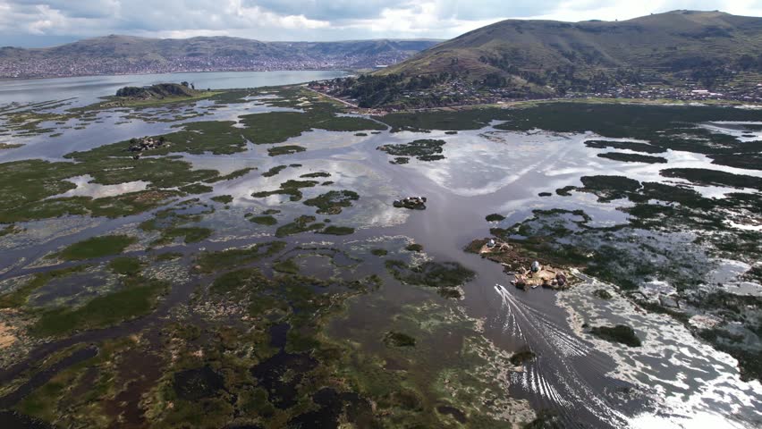 Overview of Puno at lake Titicaca