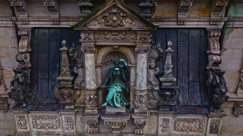 Drone shot revealing Hamburger Rathaus (Hamburg city hall) , Hamburg , Germany .