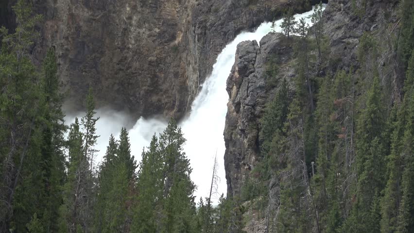 Upper Falls of the Yellowstone River, Wyoming, USA 