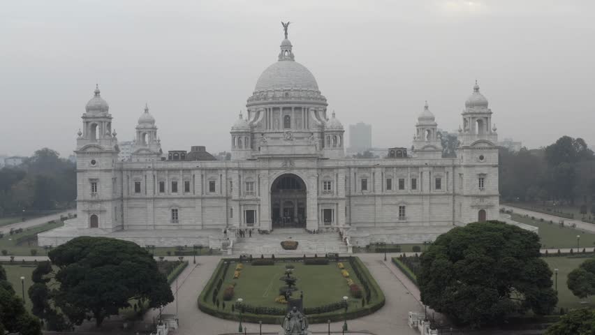 An Aerial shot of Victoria Memorial at Maidan, Kolkata, West Bengal, India 
 Royalty-Free Stock Footage #1101602891